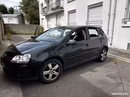 Volkswagen Golf TDI 105