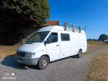 Mercedes-Benz Sprinter 312 2.9 122