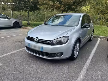 Volkswagen Golf 2.0 TDI 140