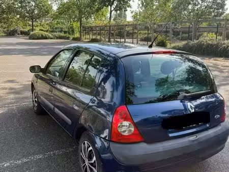 Renault Clio 1.4 98