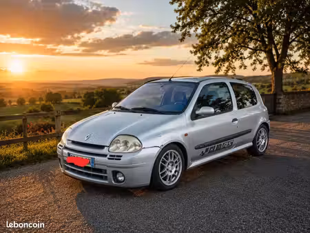 Renault Clio RS 2.0 172