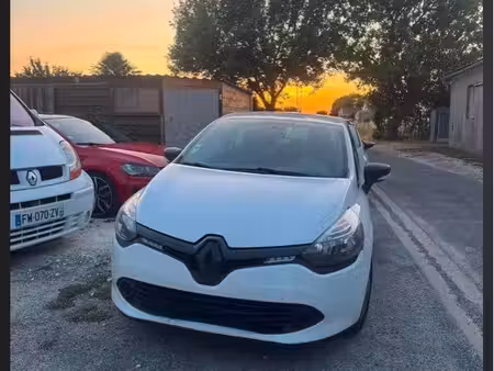 Renault Clio 1.2 75