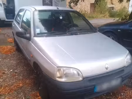 Renault Clio 1.4 73