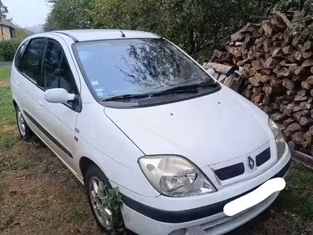 Renault Scénic dCi 105