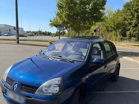 Renault Clio 1.4 98