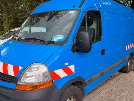 Renault Master 2.5 dCi 100