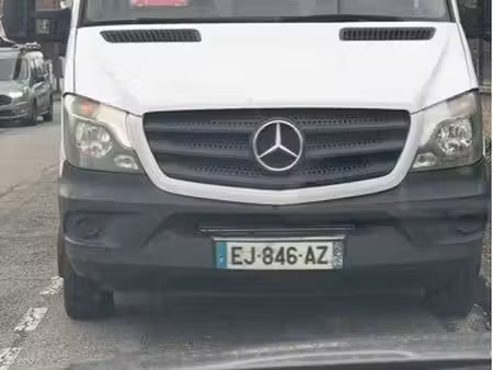 Mercedes-Benz Sprinter 2.1 129
