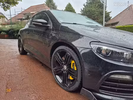 Volkswagen Scirocco R 2.0 TSI 265