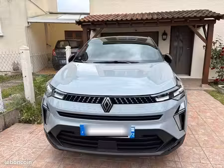 Renault Captur E-Tech 160