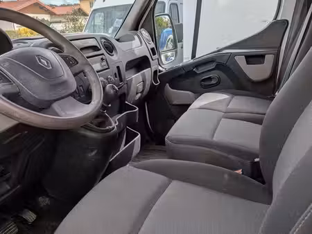 Renault Master 2.3 dCi 130