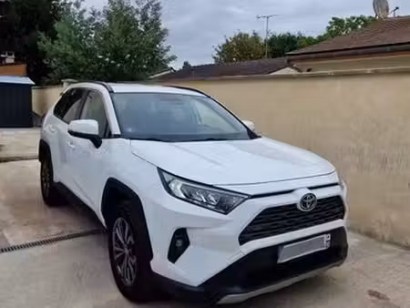 Toyota RAV4 2.5 218