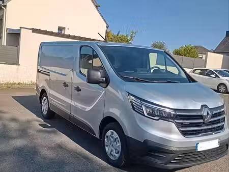 Renault Trafic 2.0 dCi 130