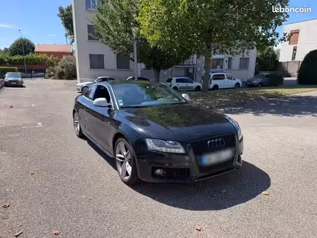 Audi A5 V6 2.7 TDI 190