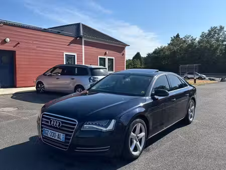 Audi A8 V6 3.0 TDI 250 quattro