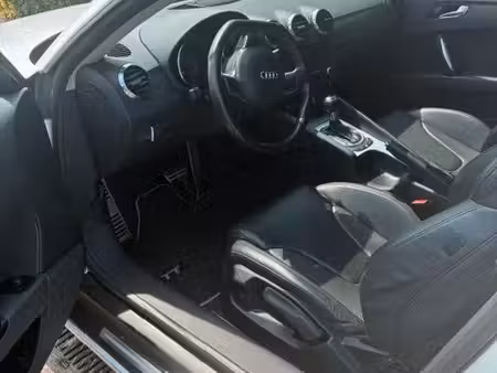 Audi TT 2.0 TFSI 200