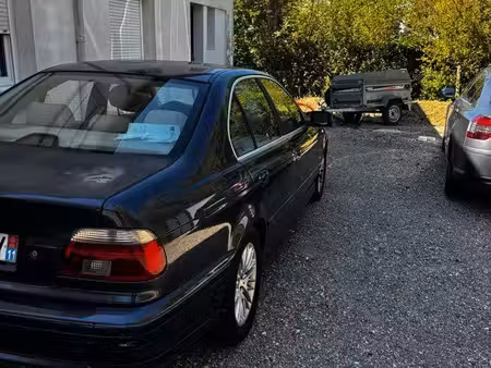 BMW Série 5 530d 3.0 193