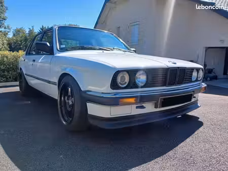 BMW Série 3 320i