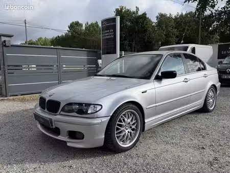 BMW Série 3 330d 3.0 204 Luxe