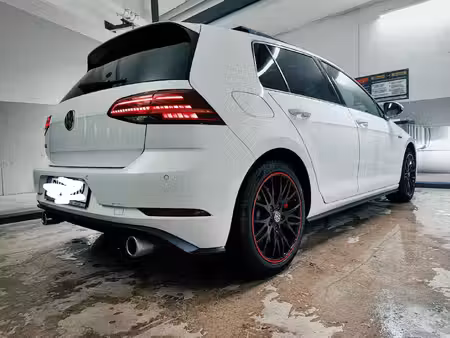 Volkswagen Golf GTI 2.0 245 Performance