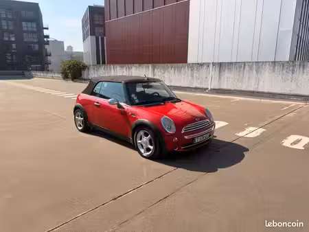 Mini Cabrio Cooper 1.6 115