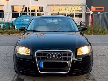 Audi A4 2.0 130