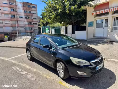 Opel Astra 1.7 CDTI 110