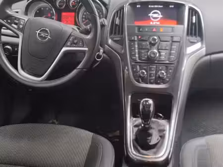 Opel Astra 1.6 CDTI 136