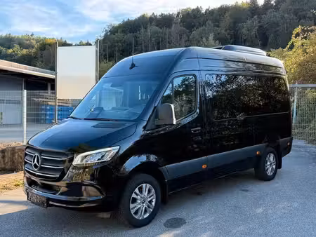 Mercedes-Benz Sprinter 319 2.0 190