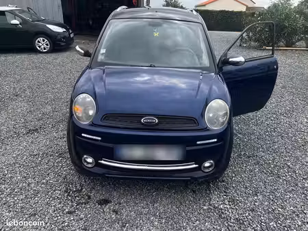 Microcar MGO 