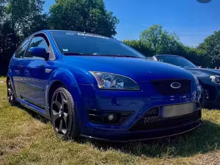 Ford Focus ST 2.5 225