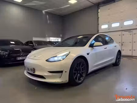 Tesla Model 3 Standard Plus 275
