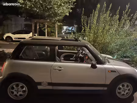 Mini Mini Cooper 1.4 75