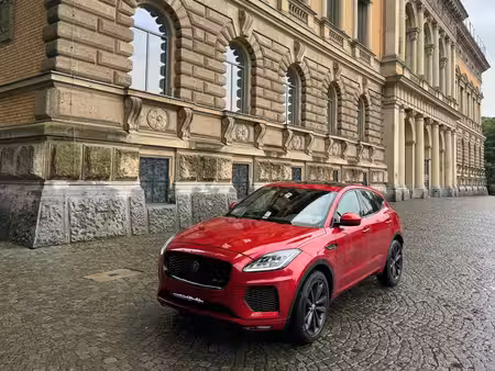 Jaguar E-Pace P250 2.0 250 R Dynamic SE 4x4