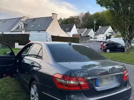 Mercedes-Benz Classe E E 250 2.1 150
