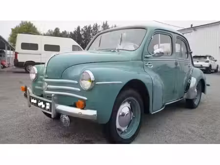 Renault 4CV