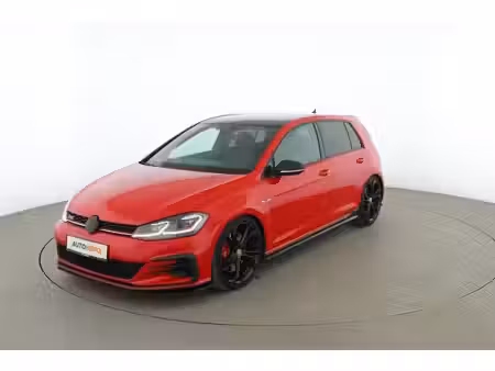 Volkswagen Golf GTI TCR 2.0 TSI 290