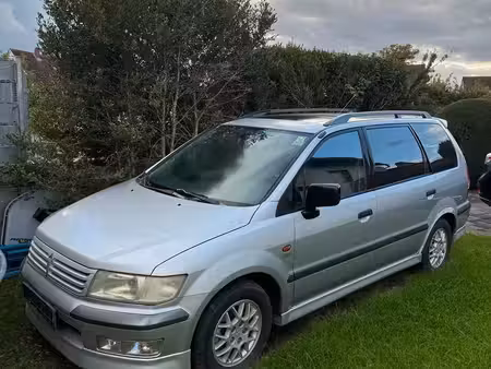 Mitsubishi Space Wagon 2.4 GDi