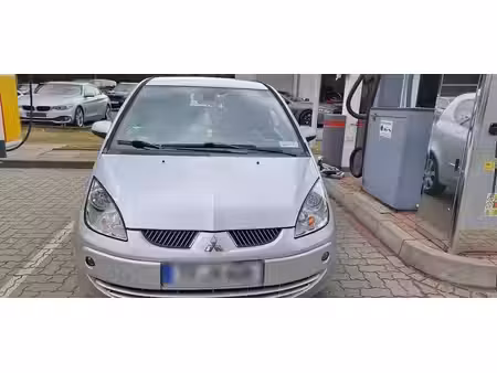 Mitsubishi Colt 