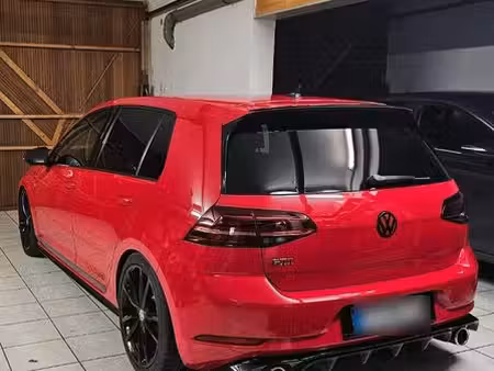 Volkswagen Golf GTI 2.0 245 Performance