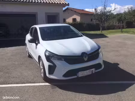 Renault Clio E-Tech 1.6 145 Evolution
