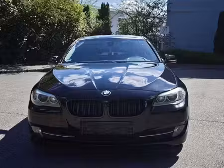 BMW Série 5 528i 3.0 258