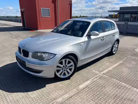 BMW Série 1 118i 2.0 143