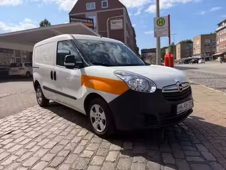 Opel Combo 1.2