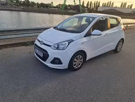 Hyundai i10 1.0 67