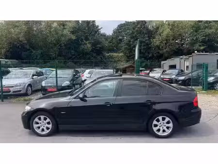 BMW Série 3 318i 2.0 129