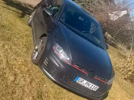 Volkswagen Golf GTI 2.0 TSI 230 Performance