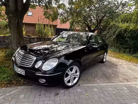 Mercedes-Benz Classe E E 500 V8 5.5 Avantgarde 4Matic