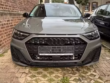 Audi A1 35 TFSI 1.5 TFSI 150 S line