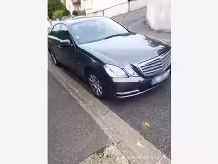 Mercedes-Benz Classe E Elegance Executive