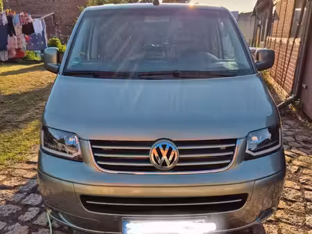 Volkswagen Transporter T5 2.5 TDI 131